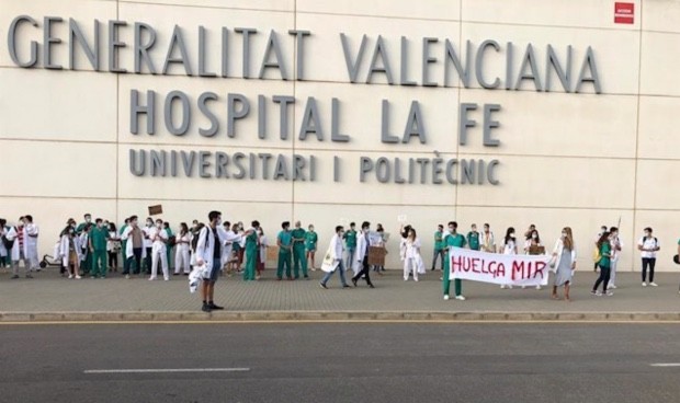 Huelga MIR C. Valenciana: los sindicatos cifran el seguimiento en el 80%