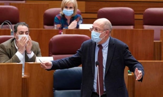 Igea: "Es una puñetera vergüenza nacional cómo se hace política sanitaria"