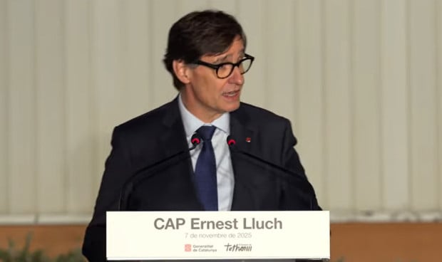 Desde este 7 de noviembre, el CAP Les Corts de Barcelona pasa a llamarse CAP Ernest Lluch. El acto homenaje al detalle en Redacción Médica