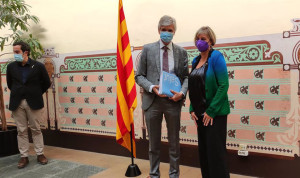 El juez imputa a cinco ex altos cargos de la Generalitat por no vacunar a policías durante la pandemia