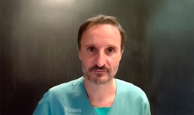 Médico internista en Elche, Sergio Padilla