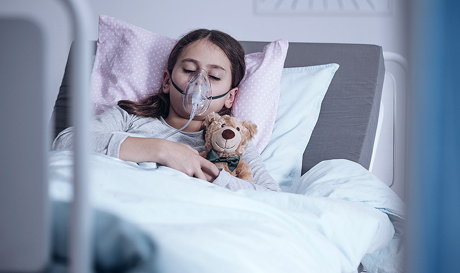 Inflamación en vías respiratorias en el 11% de niños contagiados de Ómicron