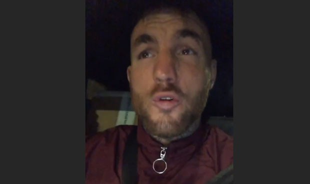 Zasca a un influencer: anestesia en el pene para ir a la cama… del hospital