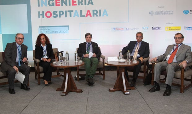 Ingeniero, arquitecto, constructor y gestor: 'menage a 4' para un hospital