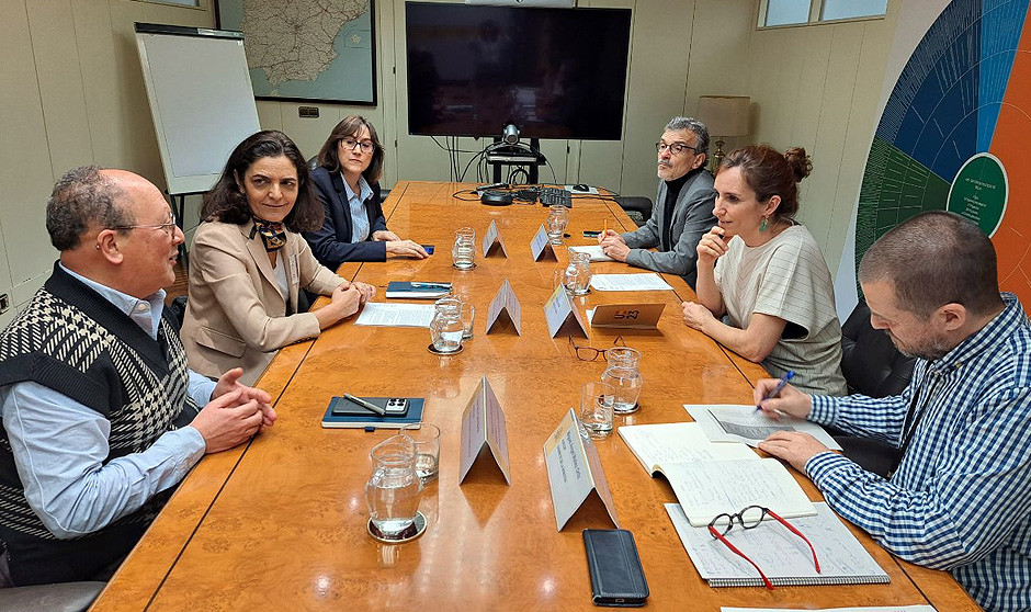  Reunión de la Sociedad Española de Inmunología y el Comité Nacional de la especialidad con la ministra de Sanidad, Mónica García 