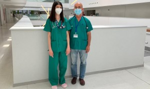 Pilar Redondo y Ángel Sánchez, internistas del Hospital de Toledo, afirman que el papel de Interna ahorra tiempo al SNS y evita la fragmentación en la atención sanitaria al paciente