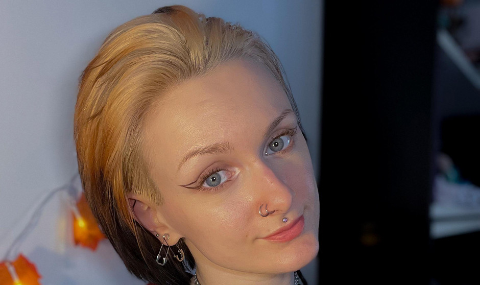 Irene Torregrosa, estudiante de cuarto de Medicina, aboga por romper barreras dentro del Grado.