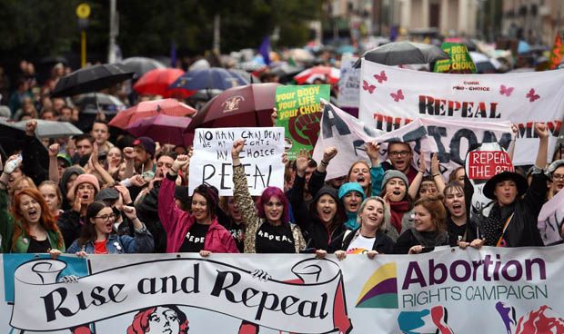 Irlanda sí podrá votar en referéndum... sobre el aborto