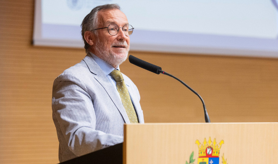 Javier García Tirado, presidente del Colegio Oficial de Médicos de Zaragoza