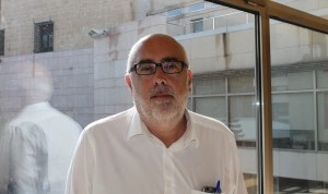 José Pérez, subdirector económico del Departamento de Salud de Torrevieja