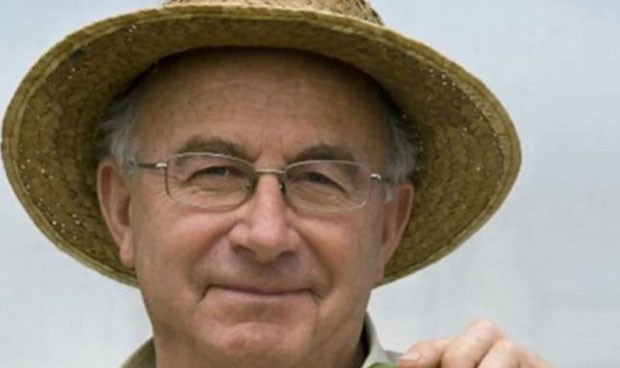 Asegura que el coronavirus se cura "en días" con el MMS