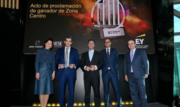 Juan Abarca se alza con el XXVI Premio Emprendedor del Año de EY por la Zona Centro.