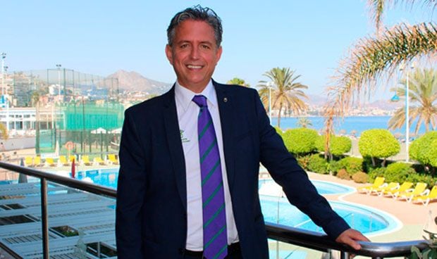 Juan Manuel Nieblas, nuevo presidente de los fisioterapeutas andaluces