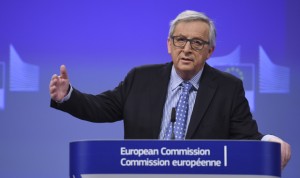 Juncker a los 27: el gasto sanitario sube pero no podéis restringir accesos