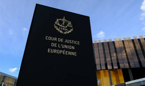 La adaptación del trabajo de las médicas por lactancia, en manos de Europa