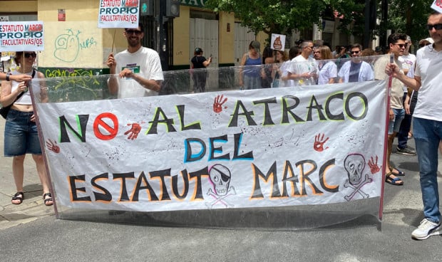 Héctor Castiñeira ofrece sus impresiones sobre la huelga médica.