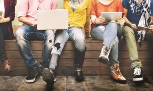 La adolescencia ahora se extiende de los 10 a los 24 años, según The Lancet