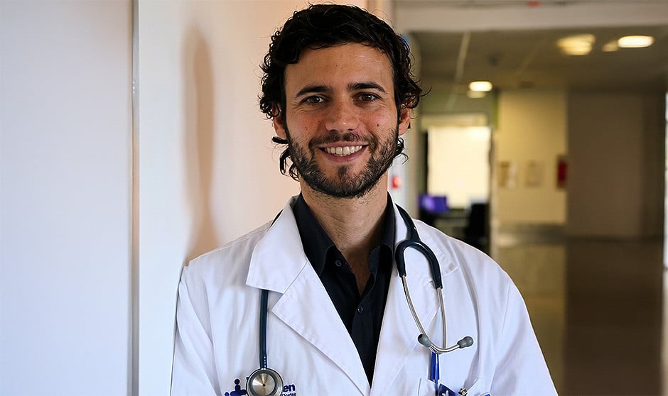 El oncólogo Oriol Mirallas participa en una investigación para explorar el potencial real de los linfocitos T