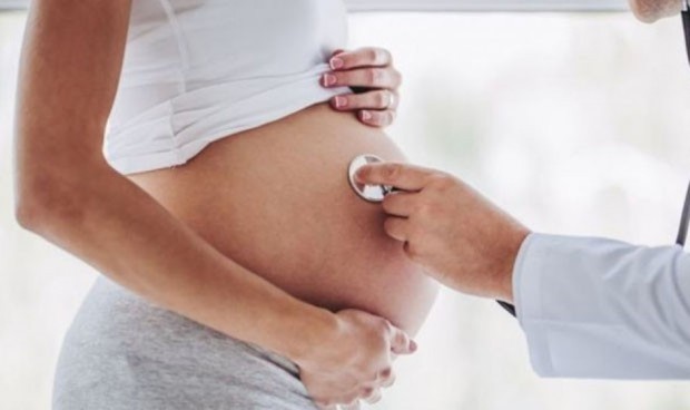 La combinación de embarazo y covid multiplica por siete el riesgo de muerte