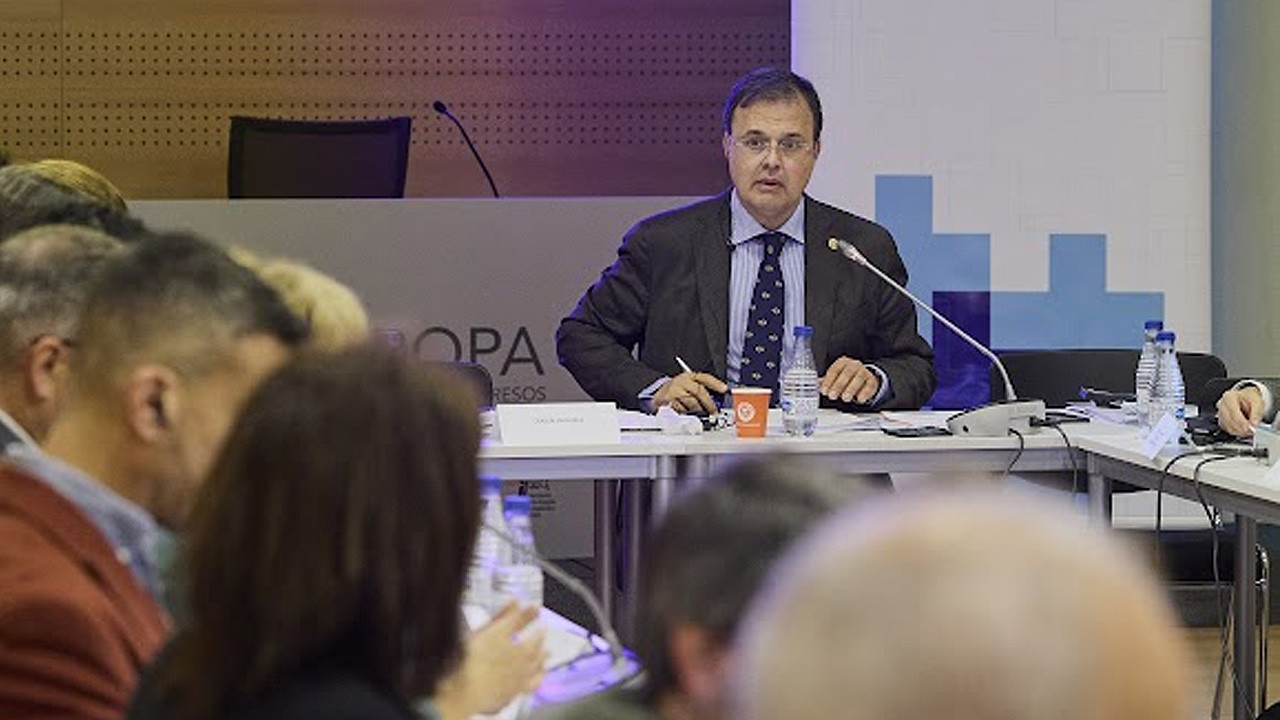  El consejero de Salud de Euskadi, Alberto Martínez, dirige el Pacto Vasco de Salud