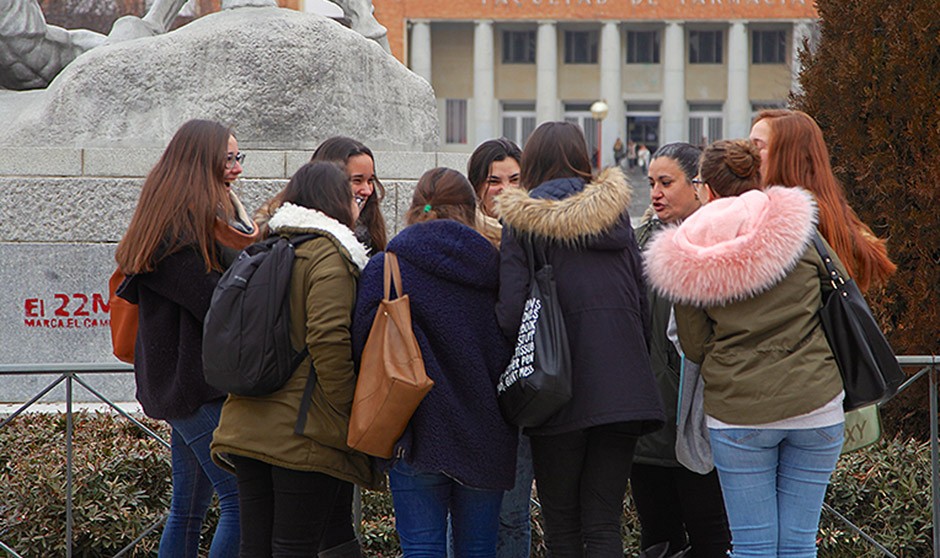 La cotización de las prácticas llega a Medicina: ¿Qué supone al estudiante?