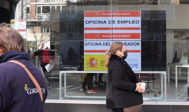 Los datos del empleo sanitario en noviembre aumentan pero desaceleran con respecto a octubre