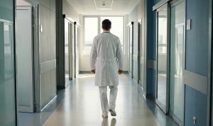 La crisis de los cribados eleva la sanidad al principal problema para los andaluces