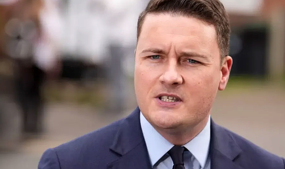 Reino Unido, el 'gurú' que anticipó el desastre en la sanidad española