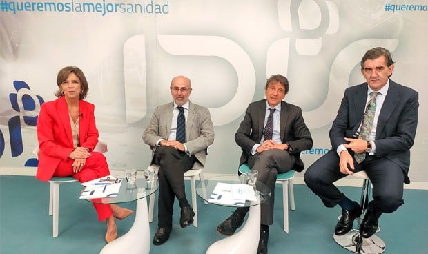  Marta Villanueva, Josep Pifarré, Celso Arango y María Tajes en la segunda edición de IDIálogoS del año de la Fundación IDIS.