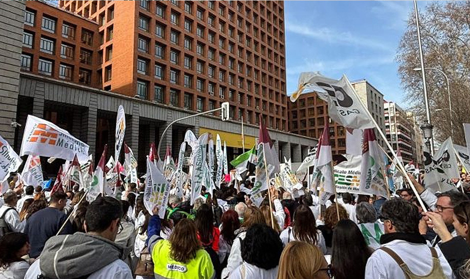 Manifestación de los médicos a favor de un Estatuto Marco propio. 