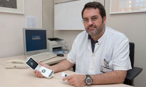 La ecografía portátil en AP permite detectar aneurisma de aorta abdominal