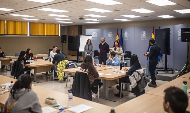 Los cupos de asignación para el MIR 2024 se reducen hasta los 300 aspirantes por grupo