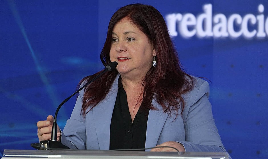  Celia Gómez, directora general de Ordenación Profesional, señala el punto en el que se encuentra la elección MIR de 2024