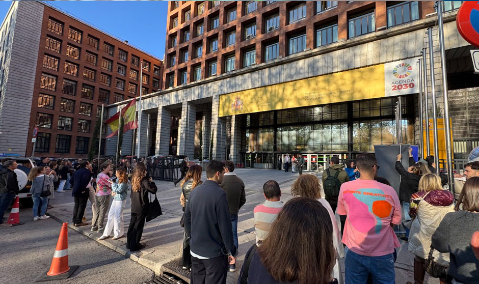 La elección de plaza EIR 2025 se reanuda parcialmente tras el apagón