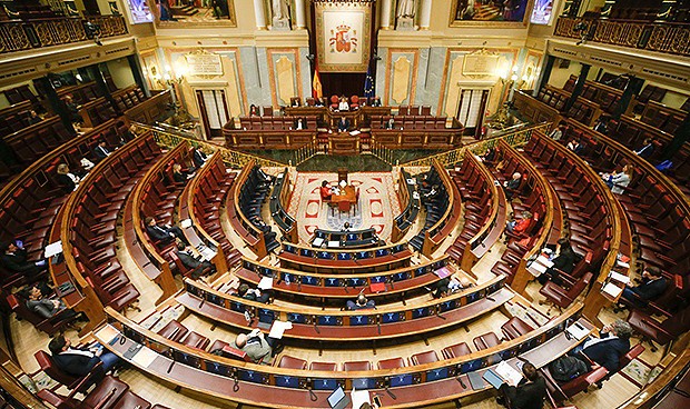 La emotividad por las víctimas da paso a la crispación en el Congreso