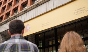  Ministerio de Sanidad. La endoscopia de la sanidad española se renovará con dos grandes contratos