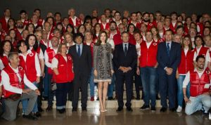 La enfermería sevillana, premiada por la Cruz Roja por su labor humanitaria