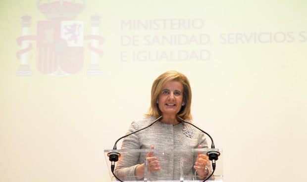 La exministra de Sanidad Fátima Báñez anuncia que abandona la política