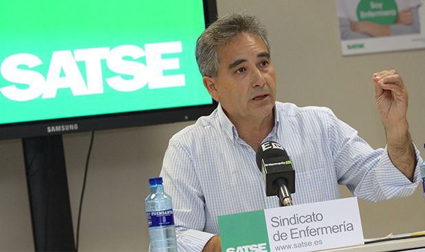 La falta de plazas públicas "aboca a la privada" a los fisioterapeutas