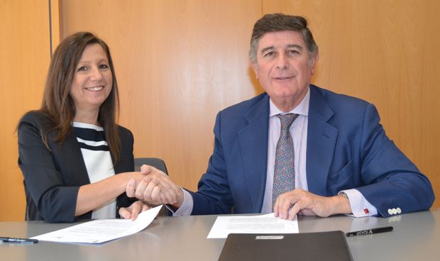 La farmacia de Pontevedra accede a la formación del Colegio de Sevilla