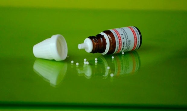 La homeopatía, investigada por su posible relación con la muerte de 8 niños