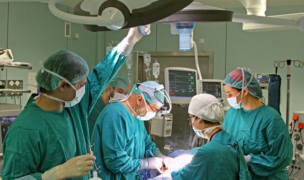 La Fe realiza 13 trasplantes y 5 extracciones multiorgánicas en 48 horas