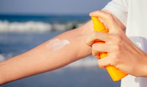 La fotoprotección se adelanta en farmacia y los reparadores crecen un 11%