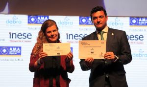 La Fundación AMA premia a la Asociación DEBRA-Piel de Mariposa