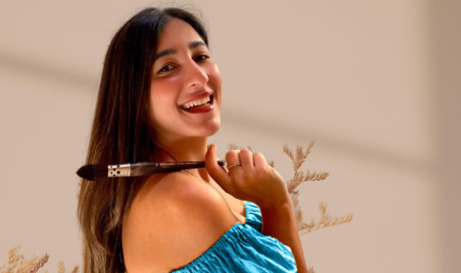 Edita Manasyan, artista y estudiante de cuarto de Enfermería, pretende compaginar sus dos facetas profesionales.