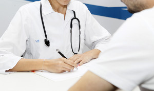 Madrid, Canarias y Andalucía donde menos se pagan las guardias MIR en AP