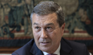 El conseller de Sanidad de la Comunidad Valenciana, Marciano Gómez, que impulsa varios cambios en la ley autonómica de ordenación farmacéutica