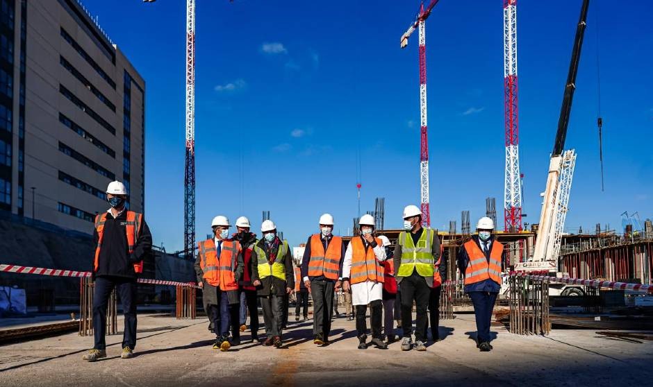 La huelga de transportes 'frena' las obras de un gran hospital