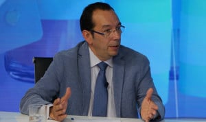 José Luis Cobos, del CGE, afirma que se prevé que la indicación enfermera privada se expanda por España después del verano.