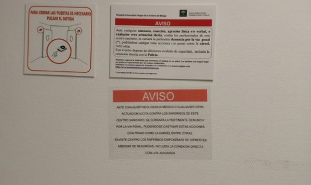 La indignante reacción de un paciente a un cartel antiagresiones en sanidad